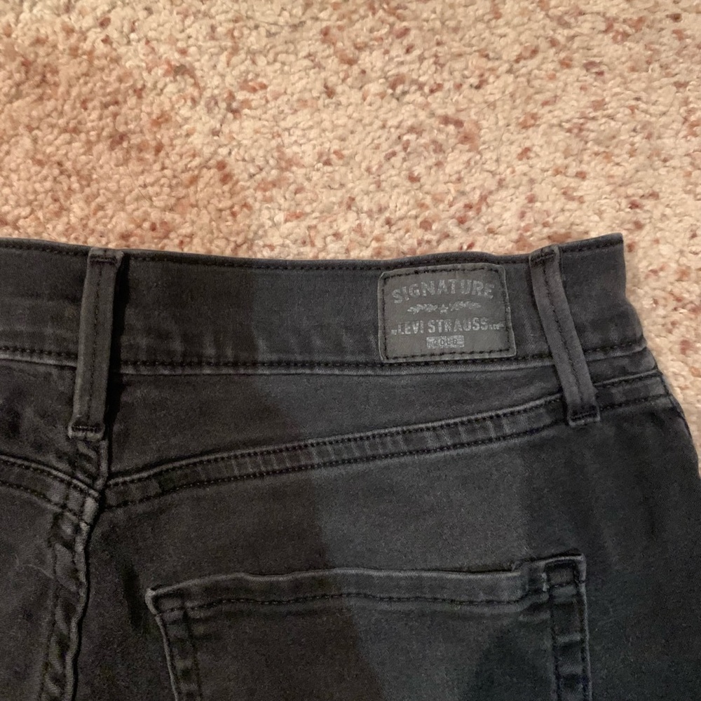 Levi Curvy Straight Ripped Jeans - Picture 7 of 7